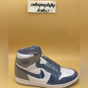 Air Jordan 1 Retro High OG True Blue 2023